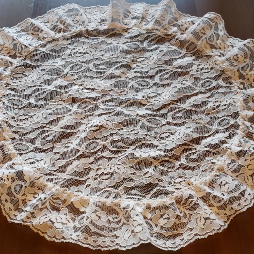 Doily - Picture 7 of 7